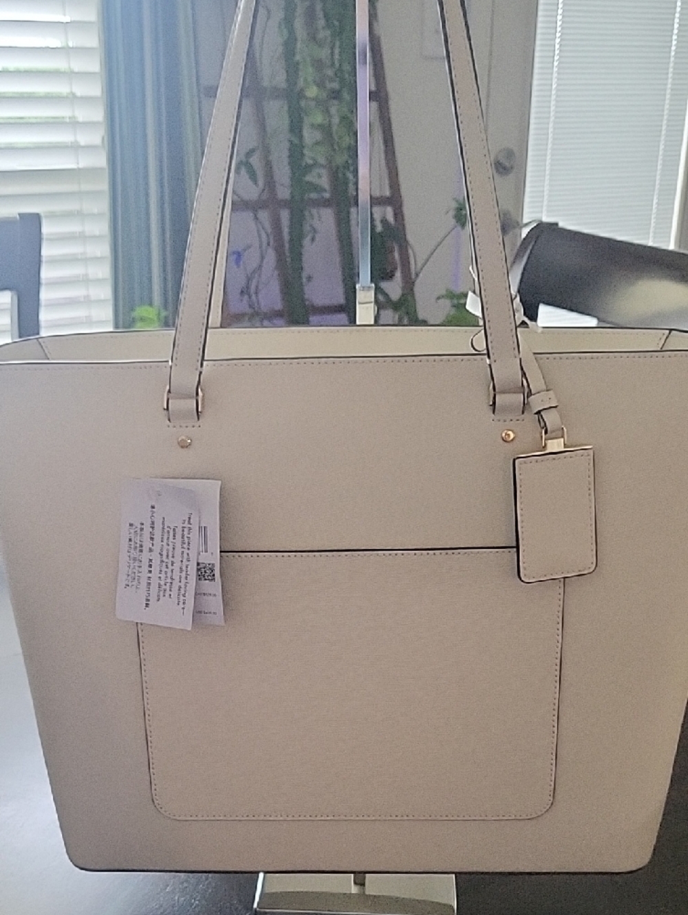 NWT Kate Spade Ivory Laser-Cut Floral Tote with Butterfly Accents - Picture 5 of 16